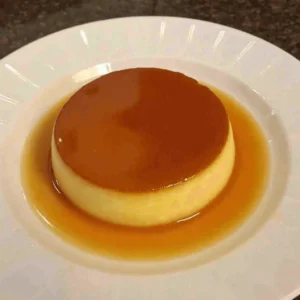 Perfectly caramelized flan with glossy topping