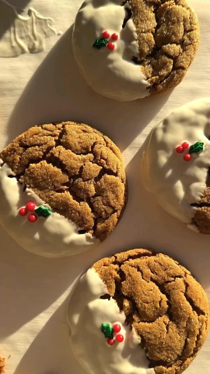 Soft Gingerbread Cookies