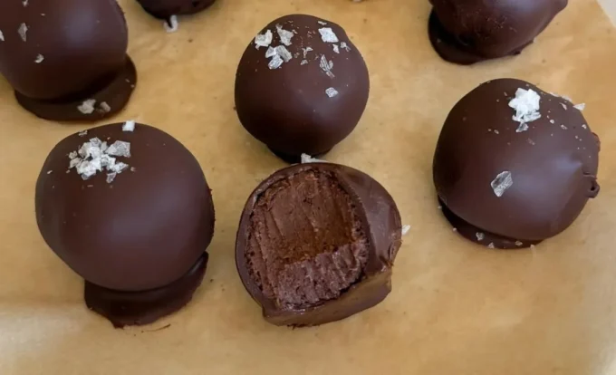 Delicious brownie batter truffles made with cottage cheese and chocolate