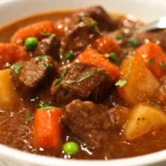 Delicious slow cooker beef stew with tender meat and fresh vegetables